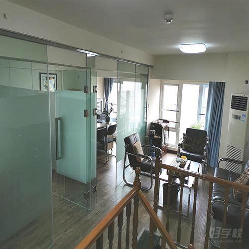 重庆九龙坡校区