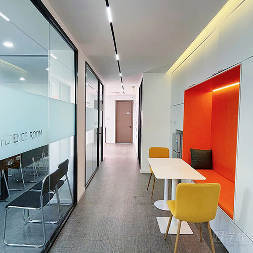 寰宇留学旗舰校区