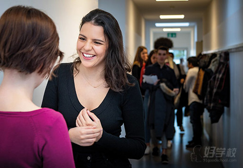 瑞士锡永国际学校
