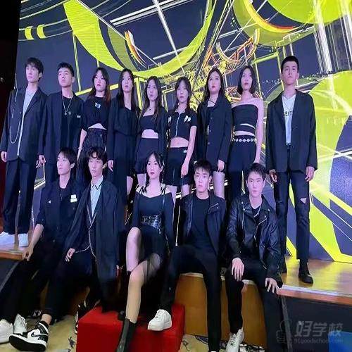 蒙太奇新乡校区