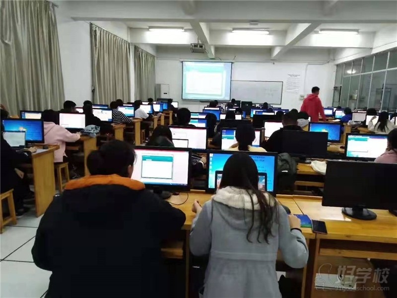 长沙五一广场校区