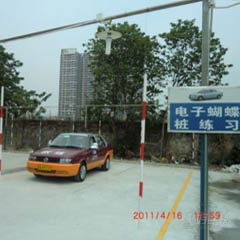 海珠新港中校区