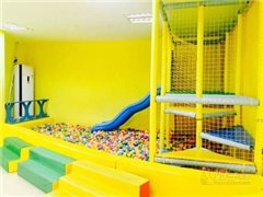 花都大润发校区