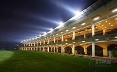 宝新高尔夫练习场