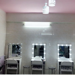 白云叶子造型校区