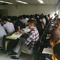 龙岗菁华园校区