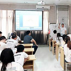 龙华花半里校区