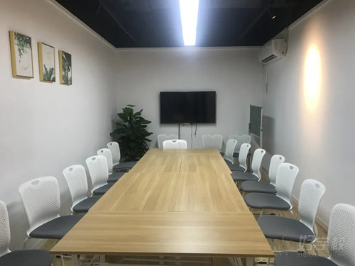 基础课校区高中部