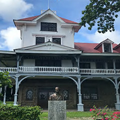 卡威迪国立大学