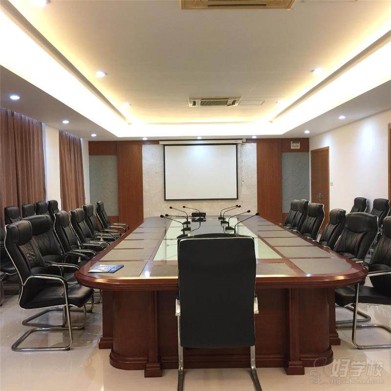 中山三角镇校区