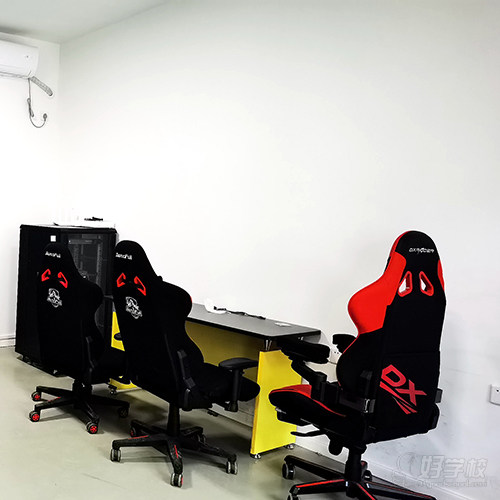 上海浦东新校区