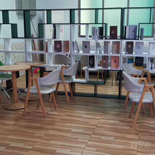 佛山北大青鸟校区