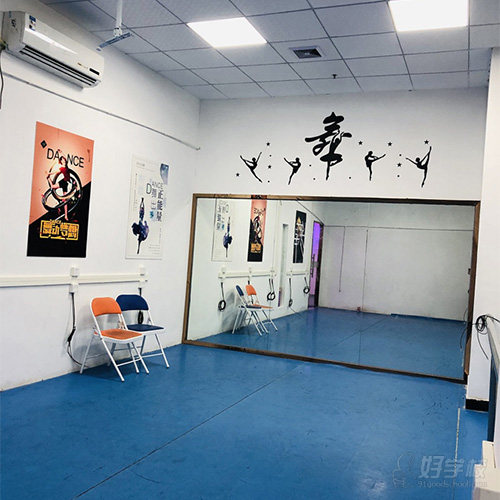 佛山北大青鸟校区