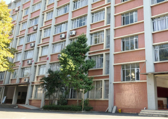 广外初高课程中心