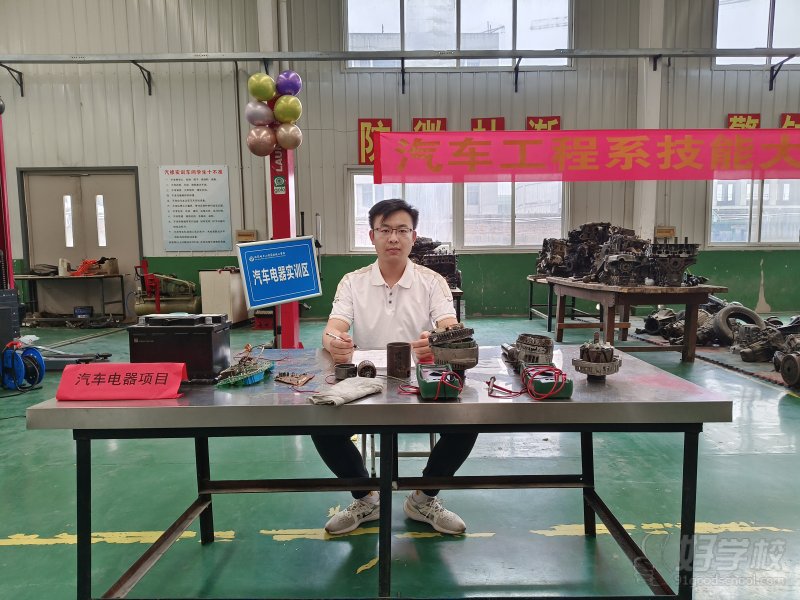 汽车电器实训区 (5