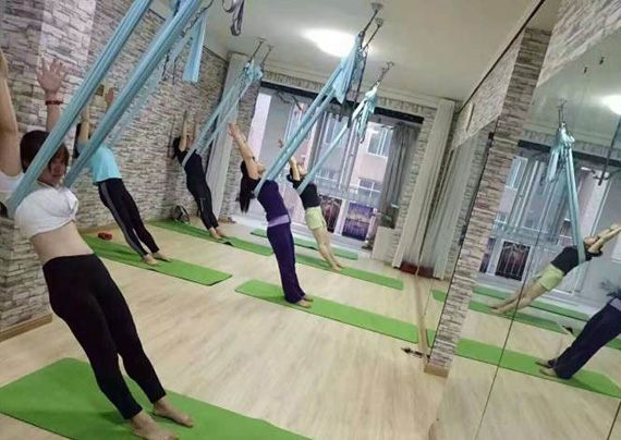 南昌丙丁瑜伽培训学院