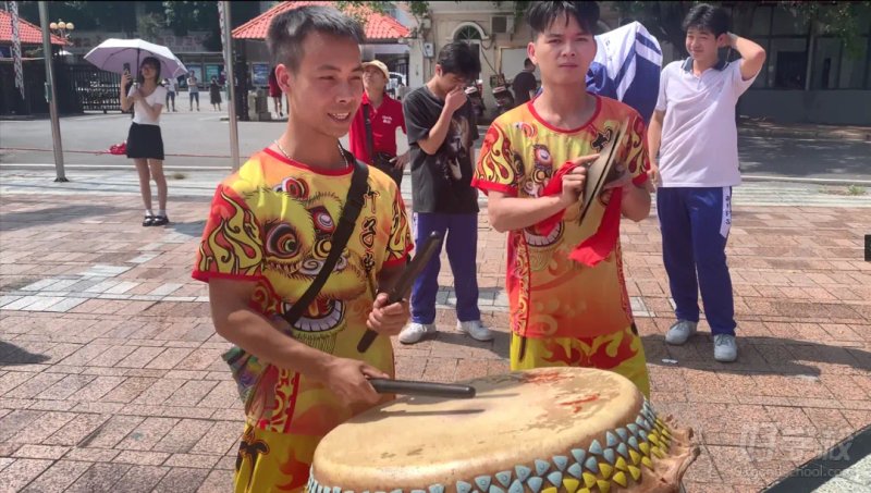 东方外语高中学员风采
