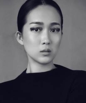胡佳平服装表演老师   毕业于大连工业大学    上海国际模特大赛十佳.jpg