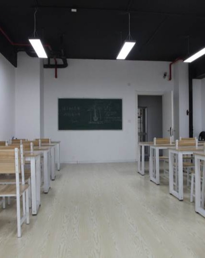 教室 (2).JPG