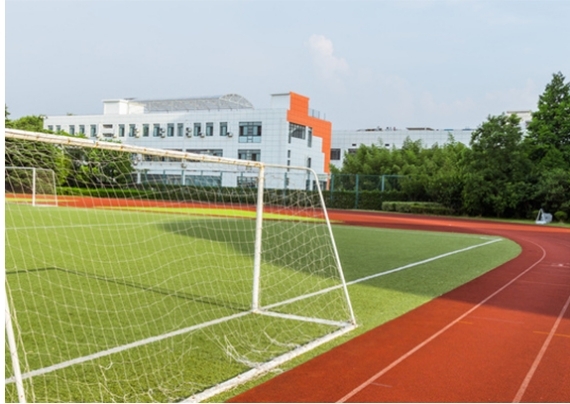 学校