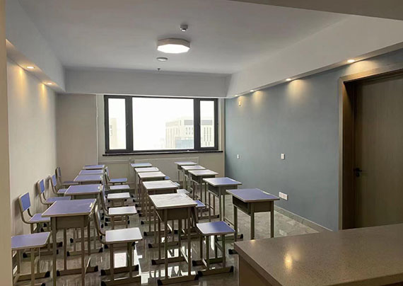 学校