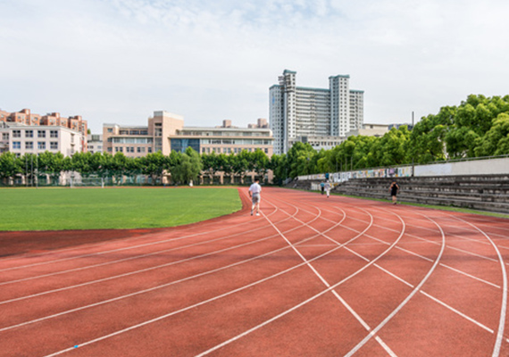 学校