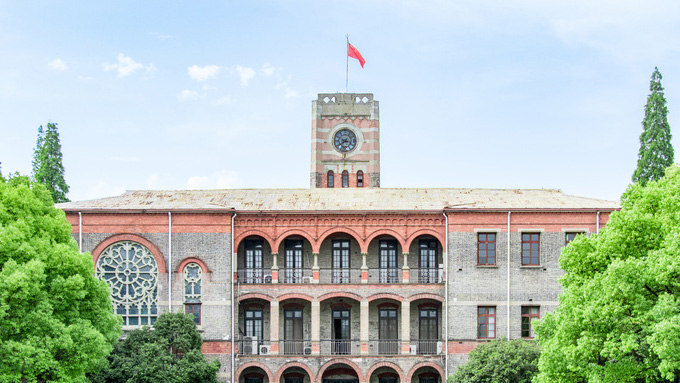 学校