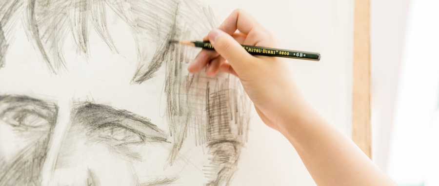素描绘画