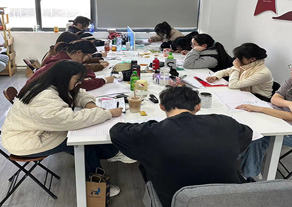 亿力星禾艺考工作室学习现场