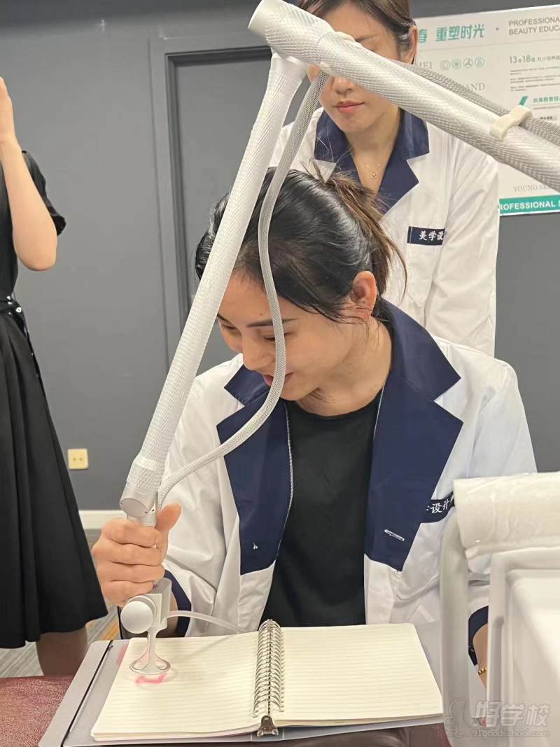 光电仪器操作培训记录