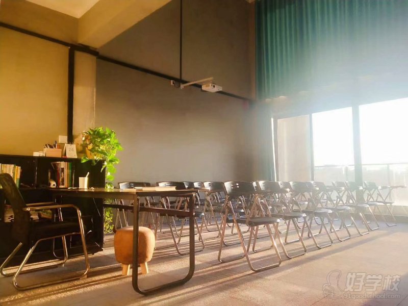 DA临桂麓湖校区