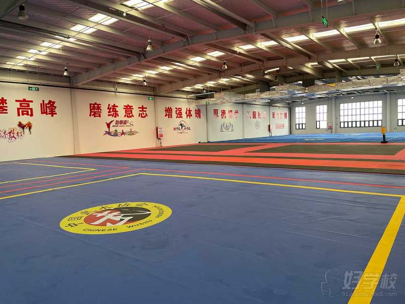 室内运动房