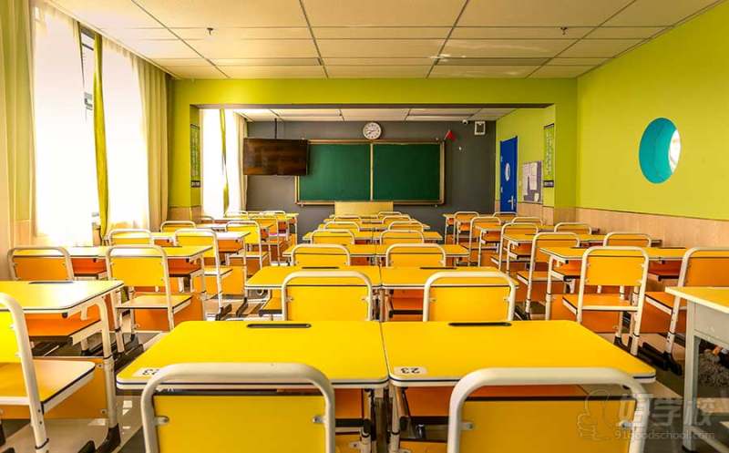 课室