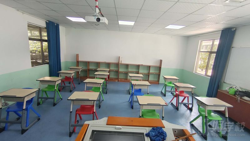 课室
