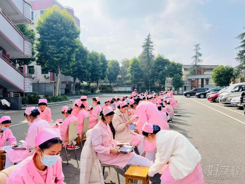 踝关节包扎练习