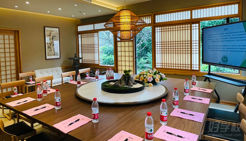 颐品靓丽·教学区