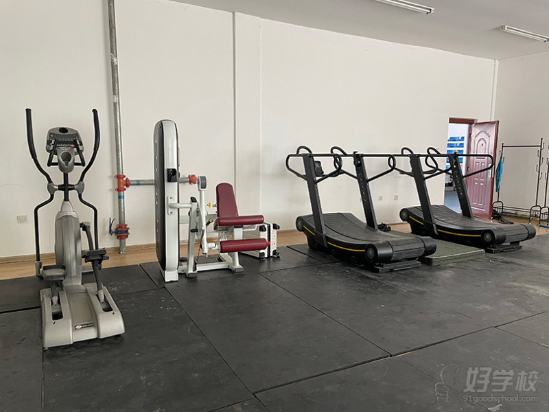 室内健身房