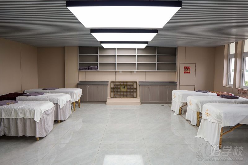 青白江校区环境