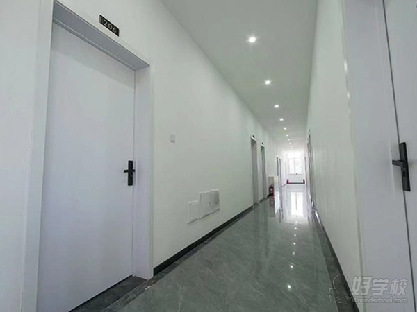 宿舍走廊