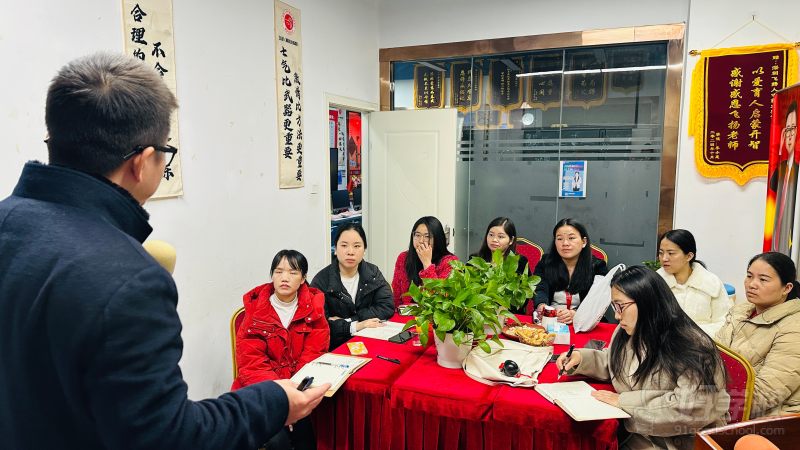 学员荣誉证书、奖杯、奖学金