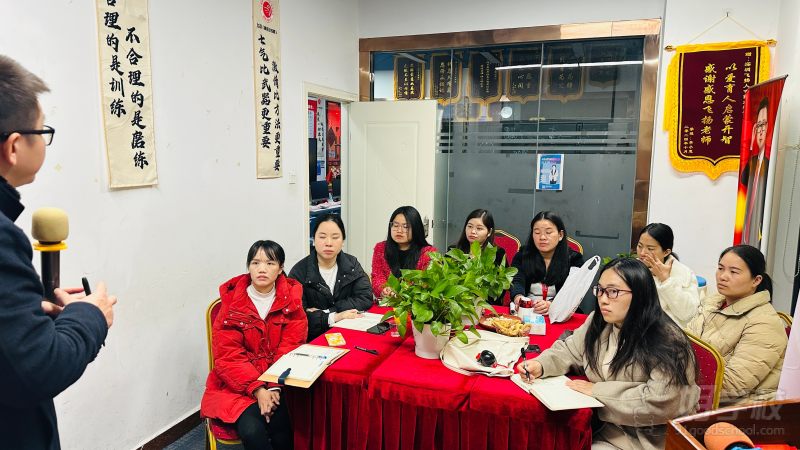 学员荣誉证书、奖杯、奖学金