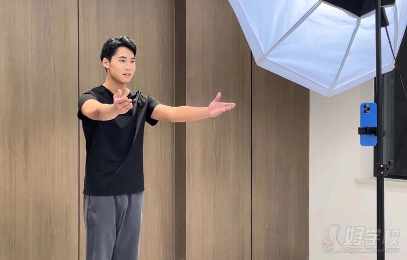 表（导）演教学现场