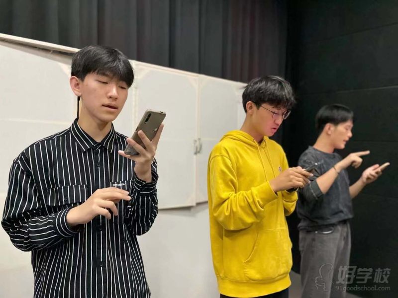 表（导）演教学现场