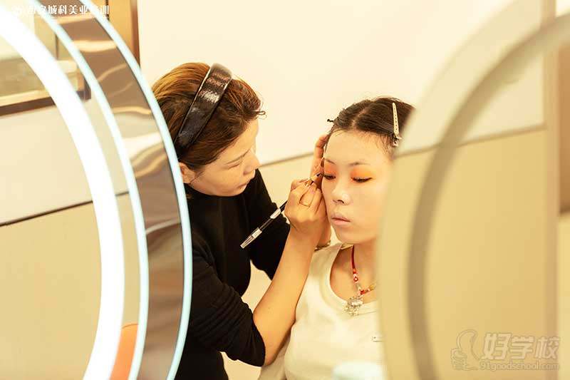 化妆教学
