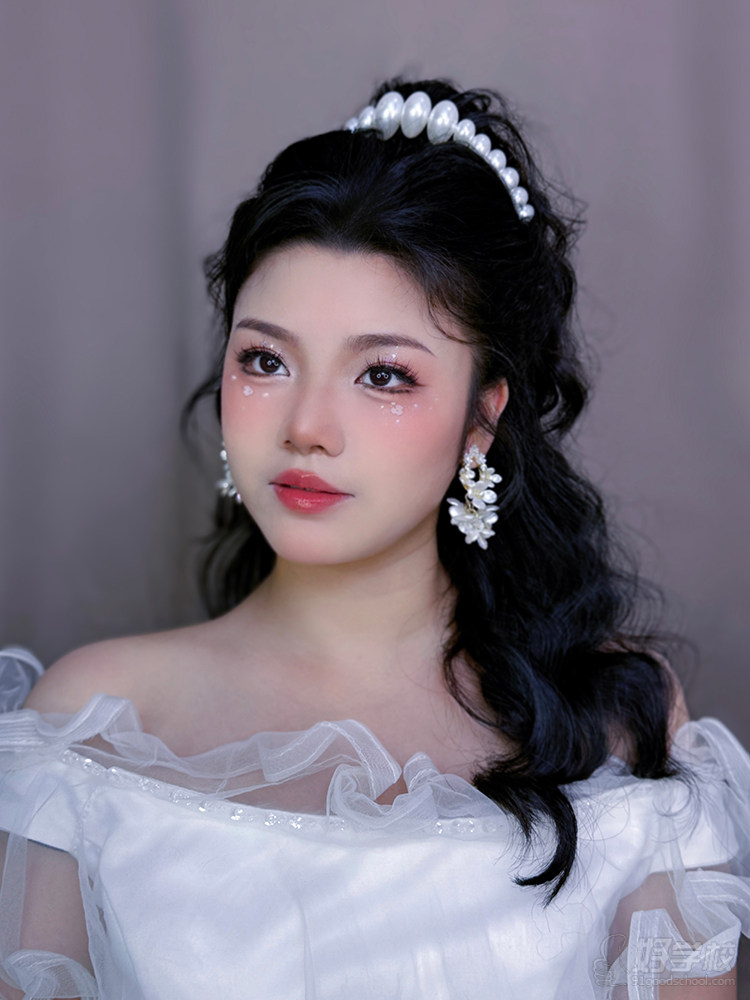 时尚新娘妆整体造