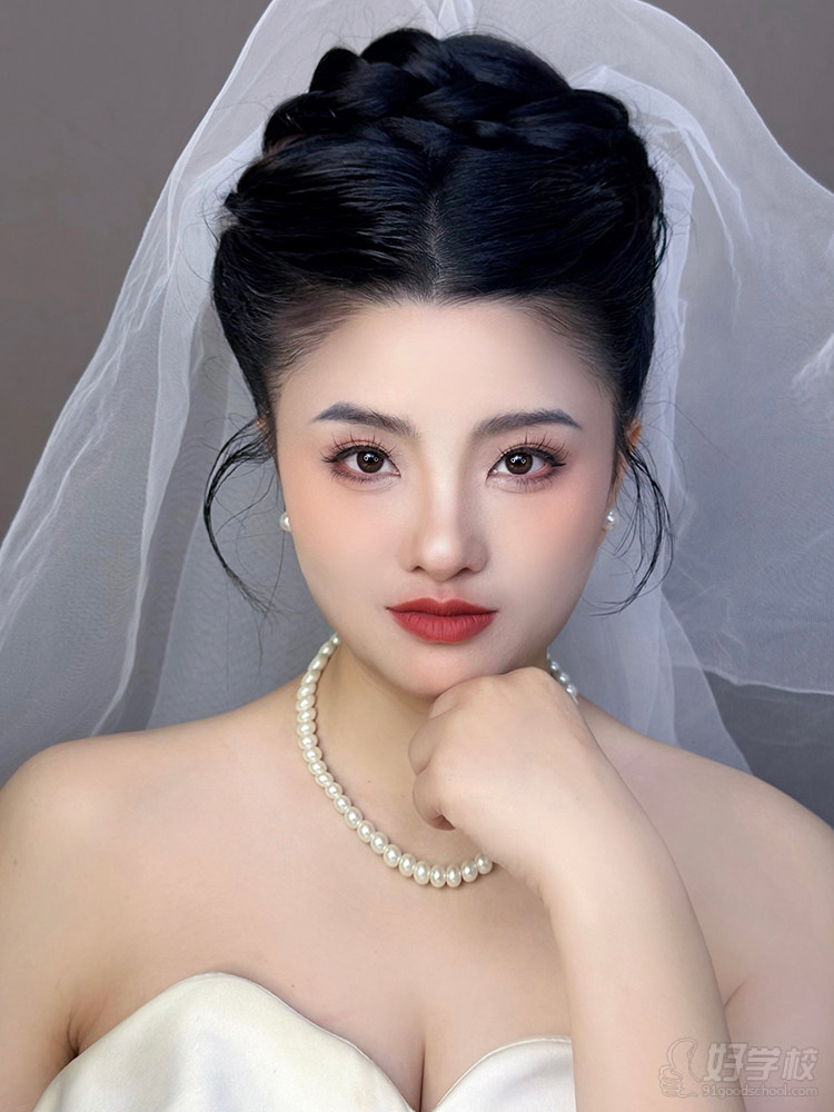 时尚新娘妆整体造