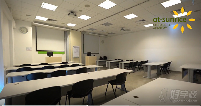 教室-理论课堂