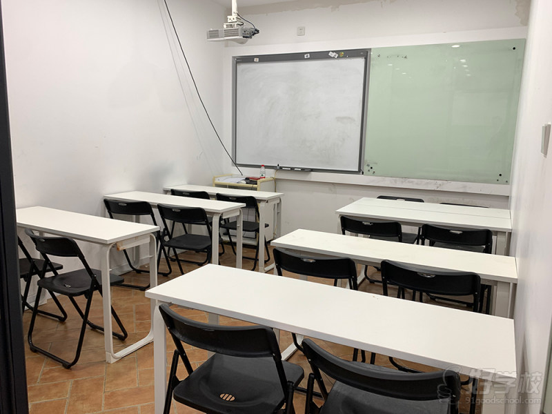 课室