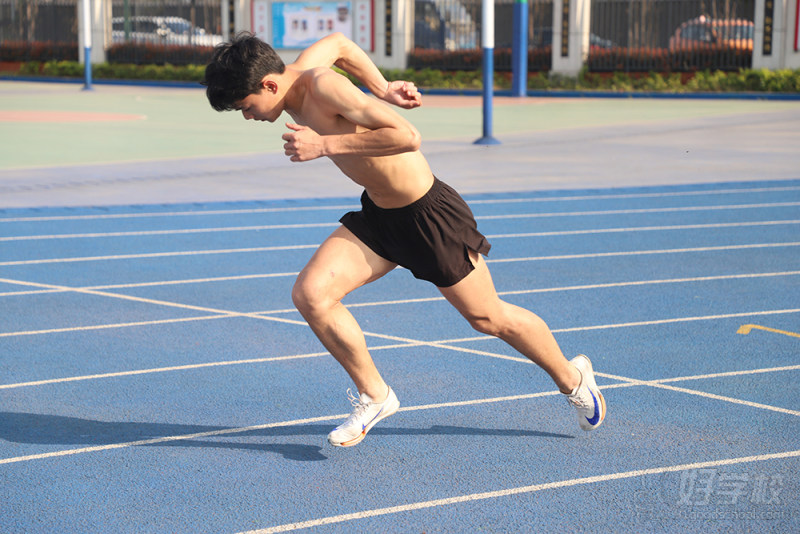 田径训练