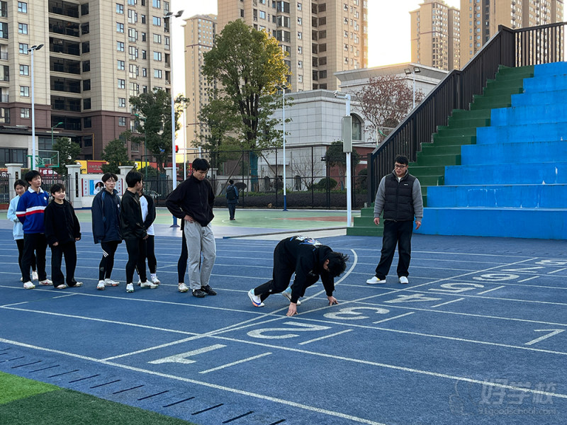 田径训练